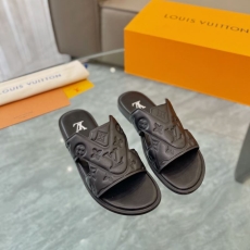 Louis Vuitton Slippers